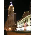 Fort Wayne: : Downtown Lincoln Tower & Courthose at Christmas