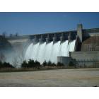 Eureka Springs: Beaver Dam flood gates opened