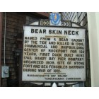 Rockport: : Bear Skin Neck in Rockport