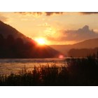 Warren: : Kinzua Dam Tailwaters Sunset