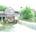Sevierville: : Old Mill 2004