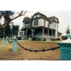 Bakersfield: : Howell House, Kern County Museum