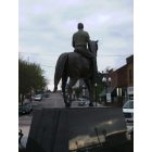 Dixon: : Dixon Riverfront Plaza - Ronald Reagan Statue (viewing South Hennepin Ave.)