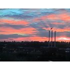 Bend: : Sunrise of Bend Oregon - looking East over the Old Mill