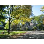 Hinsdale: Homes around the fourth street area