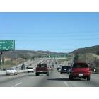 Thousand Oaks: : 101 Freeway that runs through Thousand Oaks