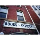 Pawling: Book Cove Bookstore