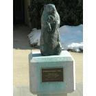 Punxsutawney: Phil Statue by library
