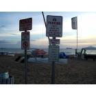 Fort Lauderdale: : Signs on the beach