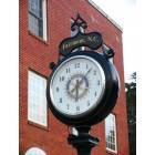 Fairmont: clock at town hall