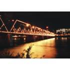 Harrisburg: Walnut Street Bridge at night