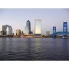 Jacksonville: : Jacksonville skyline at dusk