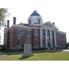 Blakely: : Peanut Monument and Early County Courthouse