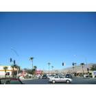 Desert Hot Springs: : palm drive & two bunch palms, center of city