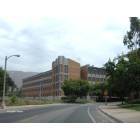 Riverside: : Univ. of California Riverside - Physical Sciences Building