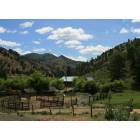 Crooked River: Ranch in the hills......