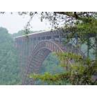 Fayetteville: View of the beautiful New River Gorge Bridge