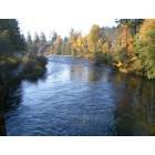 Mill City: A pretty view of the North Santiam rounding the bend.