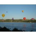 Natchez: : Great Mississippi River Balloon Race