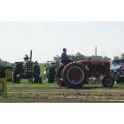 Hubbard: 2004 Hubbard Days Tractor Pull