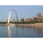 St. Louis: : Arch from Illinois side, Casino Queen
