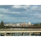 Spokane: : Spokane "skyline" from I-90 overpass on Sunset Hill