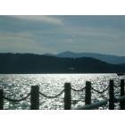 Coeur d: : airplane over the lake