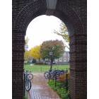 Newark: : Arc in the University of Delaware's oldest and newest buildings