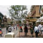 Anaheim: : A Walk Down Main Street in Disneyland