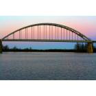 Des Arc: bridge at sunset