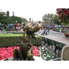 Anaheim: : Pluto Statue "Disneyland"
