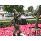 Anaheim: : Goofy Statue "Disneyland"
