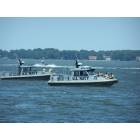 Norfolk: : The Navy training in Norfolk on the Elizabeth River