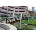Houston: : Walking Bridge over Buffalo Bayou Downtown