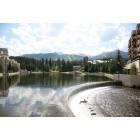 Breckenridge: : Lake surrounded by condos with ski slopes in background