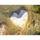 Wimberley: : A heart rock in the Blanco river in Wimberley, Texas