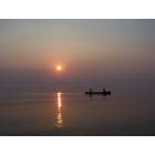 Dunkirk: : Couple kayaking on Lake Erie, Point Gratiot, Dunkirk NY