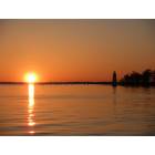 Madisonville: : sunset over the lake