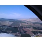 Reedley: Coming In for landing @ Reedley Airport