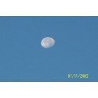 Plymouth: : Moon above First Parish Church in the morning at Town Square