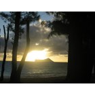 Waimanalo: Rabbit Island Sunset * Waimanalo Beach *