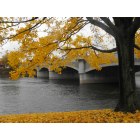 Warren: : Autumn at Three Flags View of Hickory St. Bridge