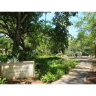 Coral Gables: Fewell Park on Coral Way