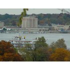 Moline: : the mississippi river in the fall.