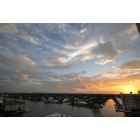 Fort Lauderdale: : Intracoastal Sunset and City Views From The Tides