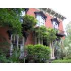 Savannah: : Mercer House - LOOKING UP VIEW