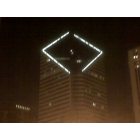 Chicago: : the diamond building downtown at night