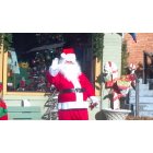 Collingswood: Santa in Collingswood at Knight Ave and Haddon Ave - closeup