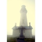 Newport: : Yaquina Lighthouse in the fog