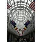 Chicago: : Interior of Chicago's O'Hare Airport